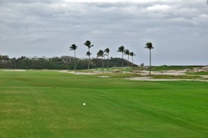 Seminole 16th Dogleg